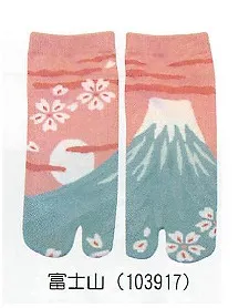 【ご紹介します！「日本」らしさをイメージした！ 和心足袋ソックススニーカー丈レディース】富士山