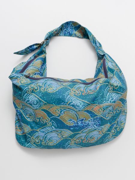 【ご紹介します！ブランド『カヤ』の風呂敷みたいな粋な鞄！たすきバッグ 波】NAVY