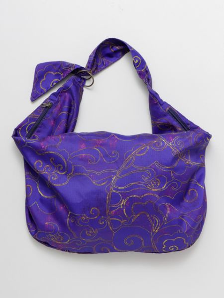 【ご紹介します！ブランド『カヤ』の風呂敷みたいな粋な鞄！たすきバッグ 雲】PURPLE