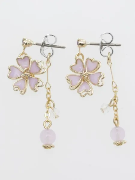 【ご紹介します！安心の日本製！ブランド『カヤ』の可愛いアクセサリー！桜ピアス】咲き桜ピアス  ムラサキ