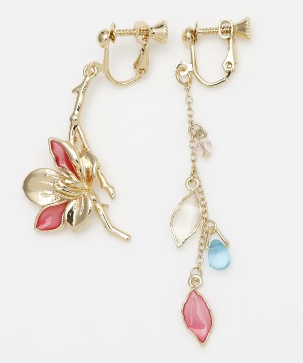 【新登場！ゴールドの花が目を惹く！和アクセサリー！普段使いにも！花優美イヤリング】UME