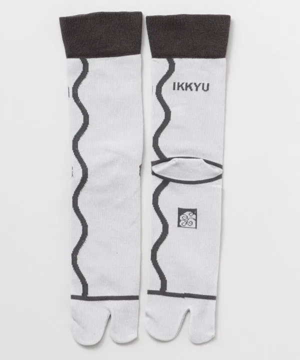 【安心の日本製！IKKYU- 一休 ！シンプルな和デザイン！ 麻混足袋型くつ下 23～25cm】ネズ