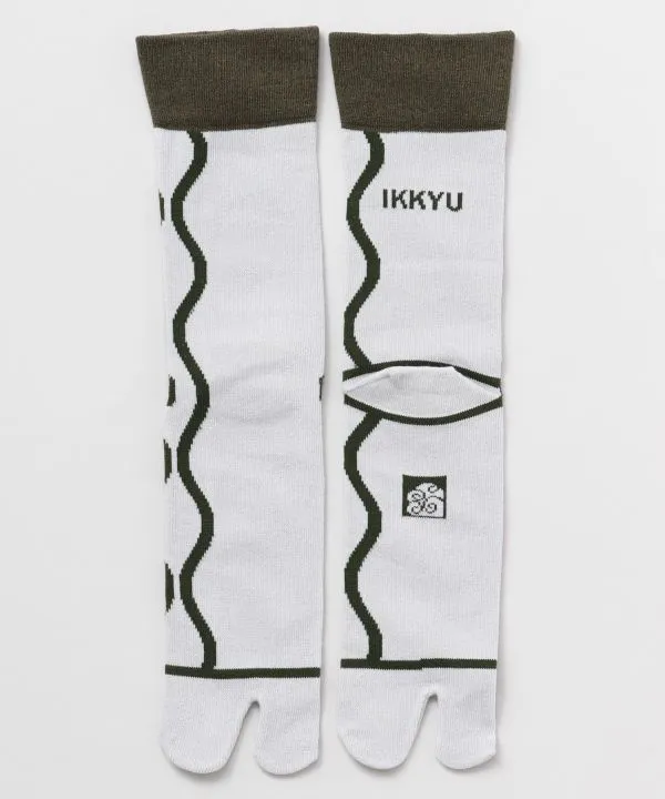 【安心の日本製！IKKYU- 一休 ！シンプルな和デザイン！ 麻混足袋型くつ下 23～25cm】マツ