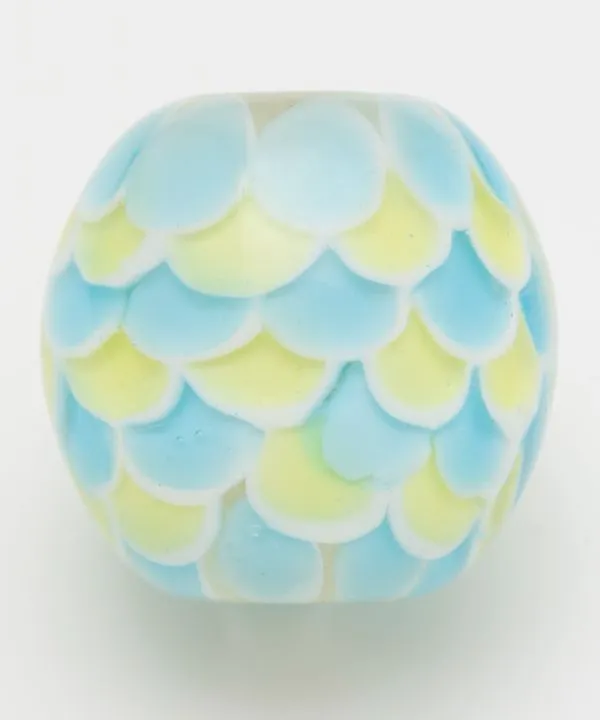 【ご紹介します！ブランド『カヤ』の色鱗とんぼ玉2cm 和アクセサリー】水色