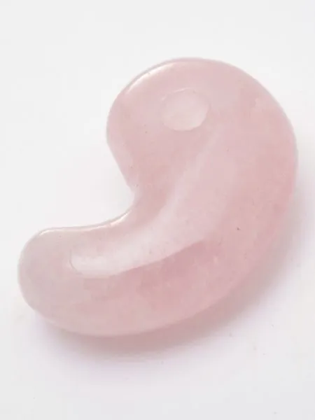 【ご紹介します！ブランド『岩座』の古代型勾玉（Lサイズ）】ROSE QUARTZ
