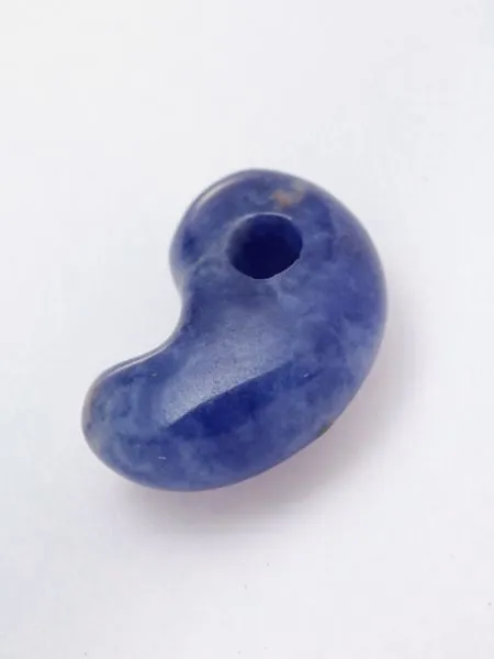 【ご紹介します！ブランド『岩座』の古代型勾玉（Sサイズ）】SODALITE