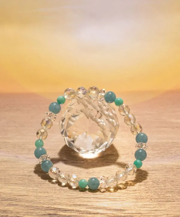 【安心の日本製！お洒落なアクセサリー！日暈（にちうん）アクアマリンブレスレット】AQUAMARINE