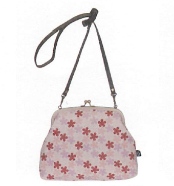 【ご紹介します！安心の日本製！彩りが美しい帆布製のバッグ！6.8寸口金ショルダー（中）】五色花　ピンク