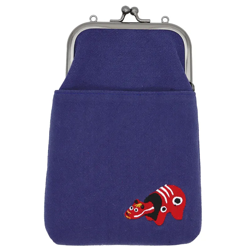 【新登場！紐を外せば手持ちの2WAY！可愛らしいワンポイント刺繍！】がま口2WAY スマホショルダー 赤べこ