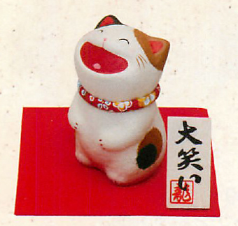 【新登場！日本製です！思わず笑顔になる大笑い猫！　ちぎり和紙大笑い猫(立)(3種)】三毛